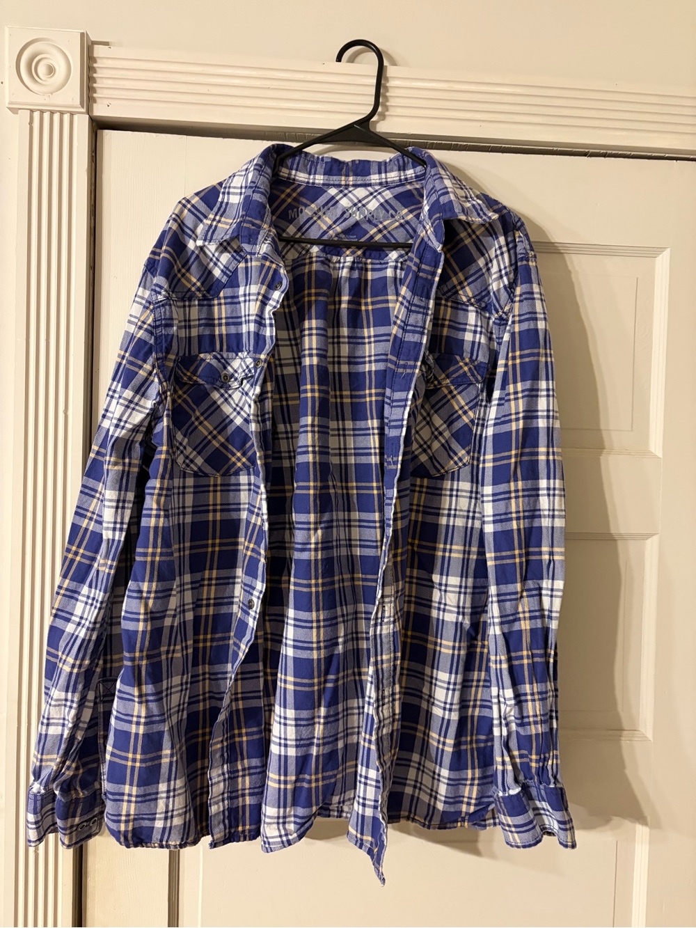 Mossimo Supply Co Blue and White Plaid Button-Down Shirt